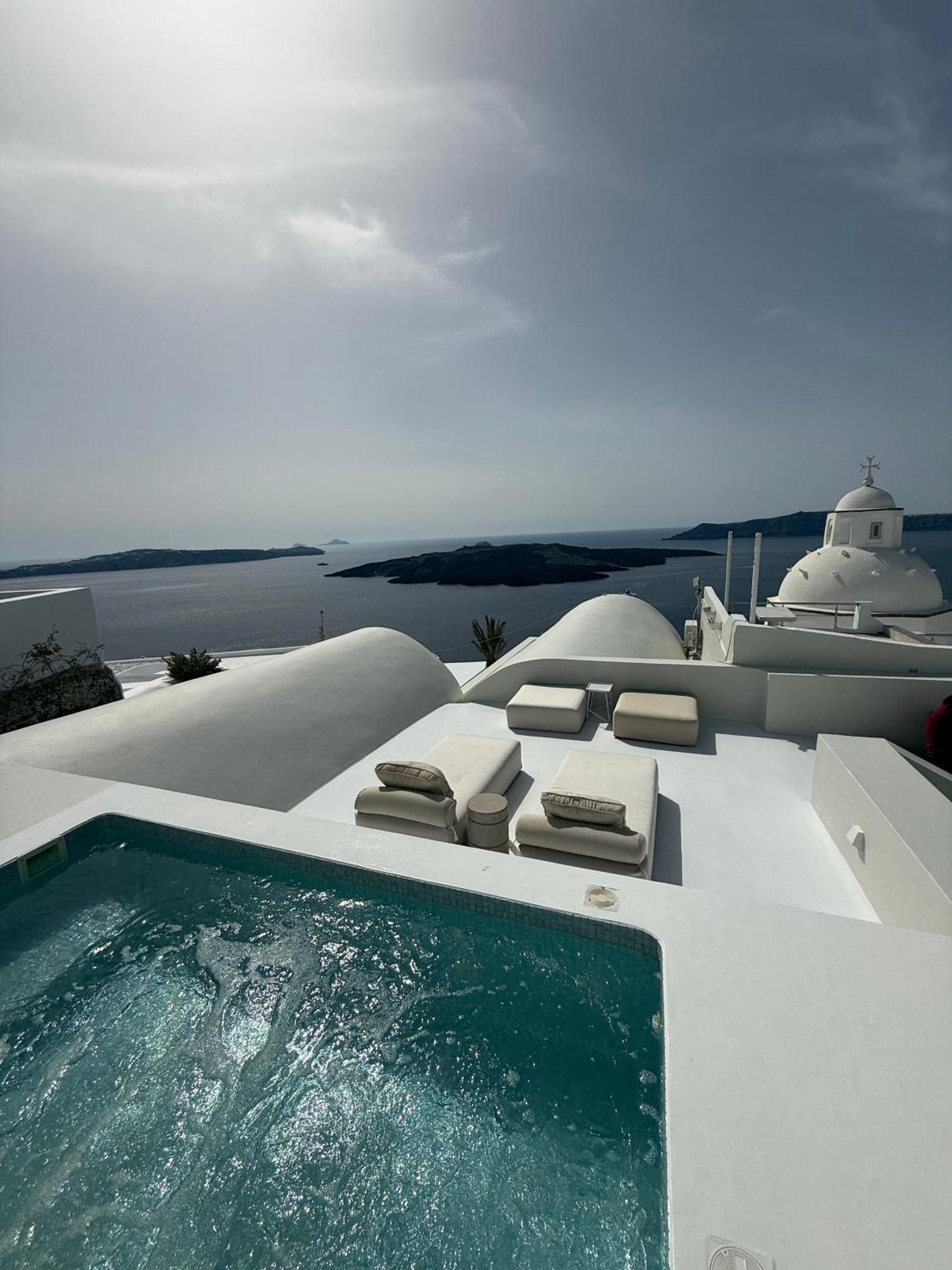 Aesthesis Boutique Villas Fira Esterno foto